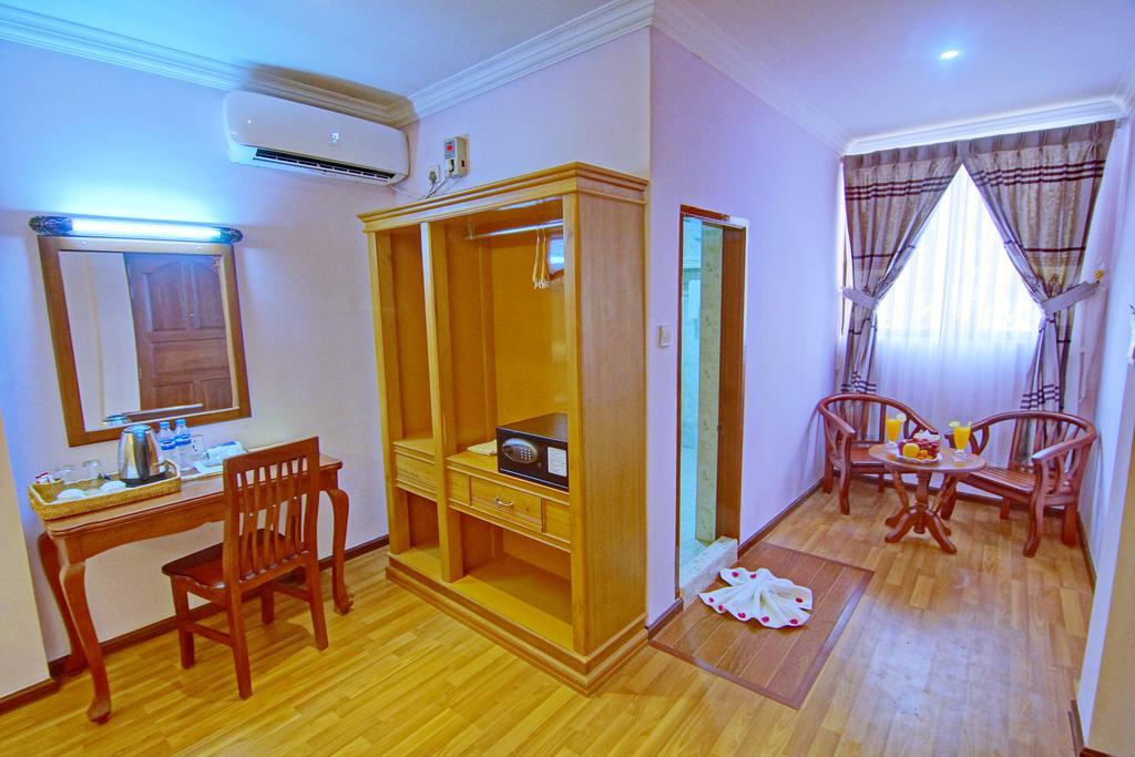 Hotel Iceland Mandalay Extérieur photo