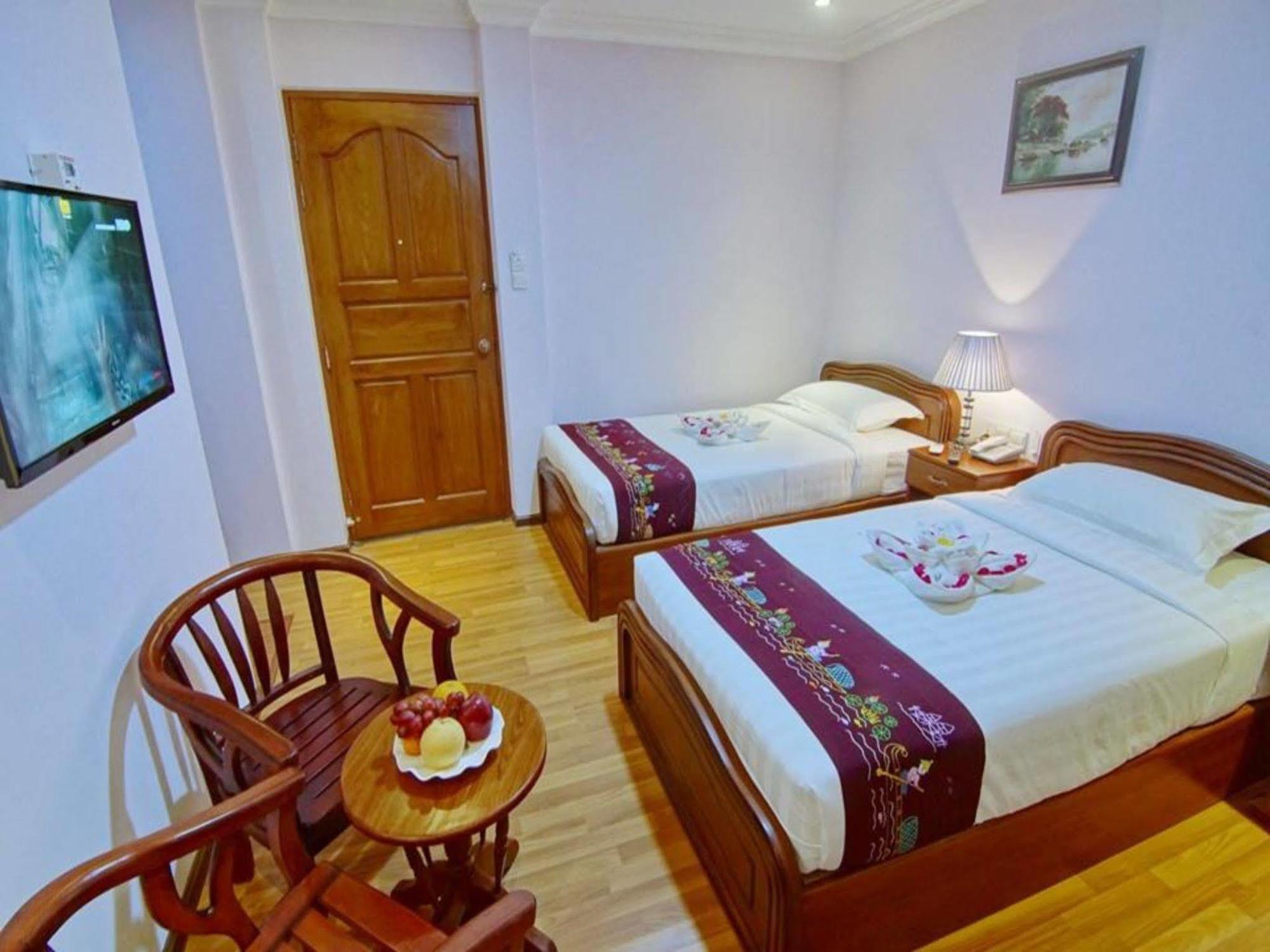 Hotel Iceland Mandalay Extérieur photo